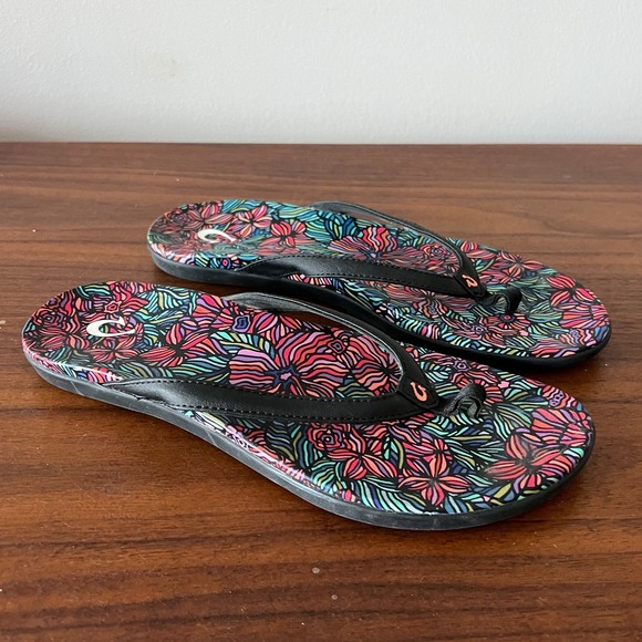OluKai Women's Ho'opio Flip Flops Floral Print US 10 Beach Sandals - Picture 2 of 6
